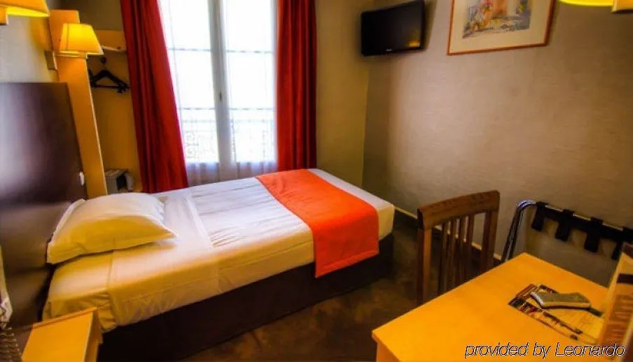 Des Trois Gares 3* Παρίσι
