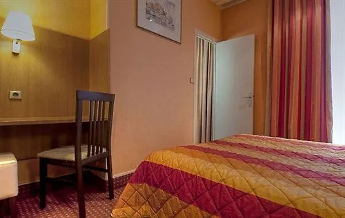 Des Trois Gares Otel 3*
