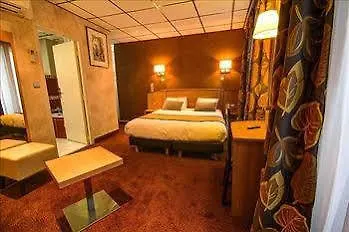 Hotel Des Trois Gares Paryż