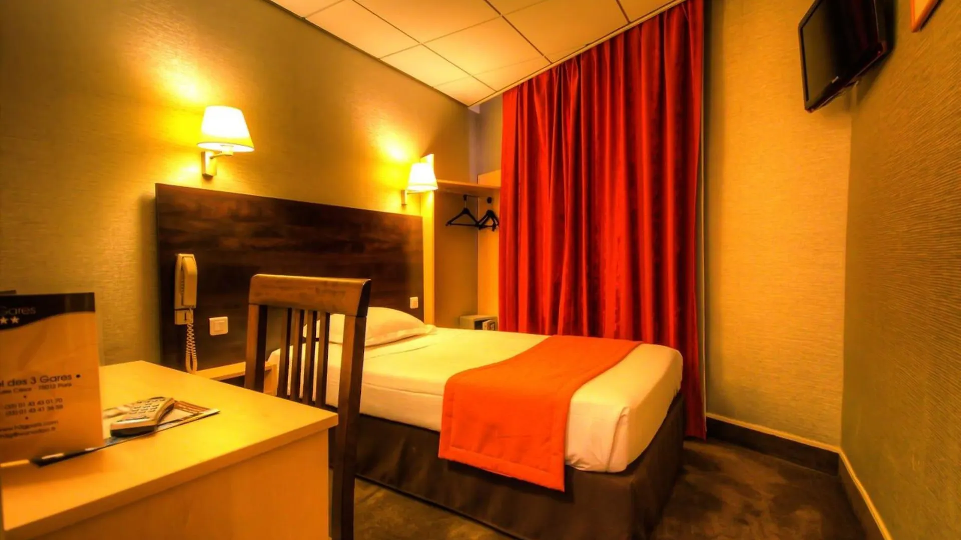 Des Trois Gares Hotel Paris