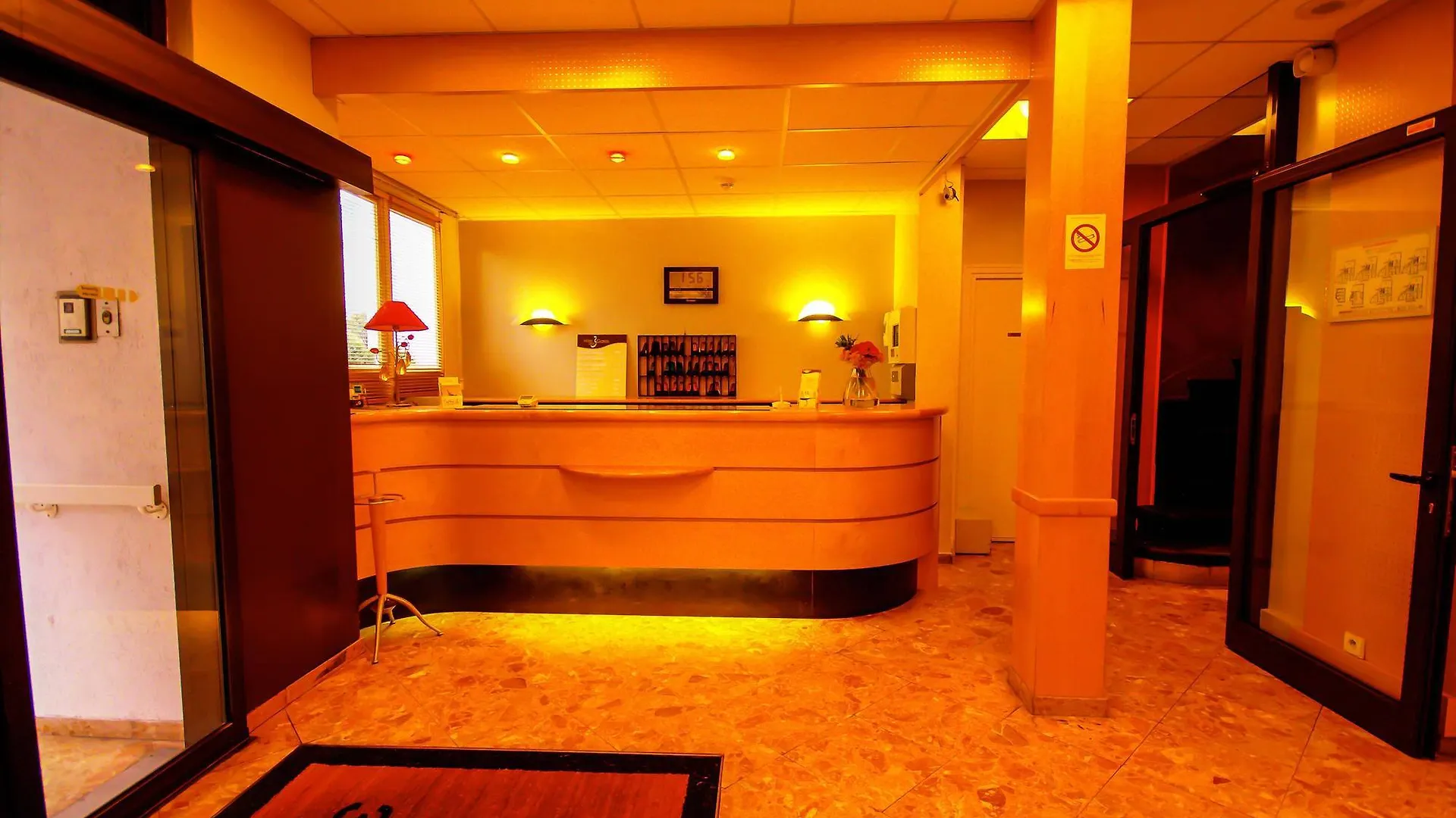 Hotel Des Trois Gares 3*
