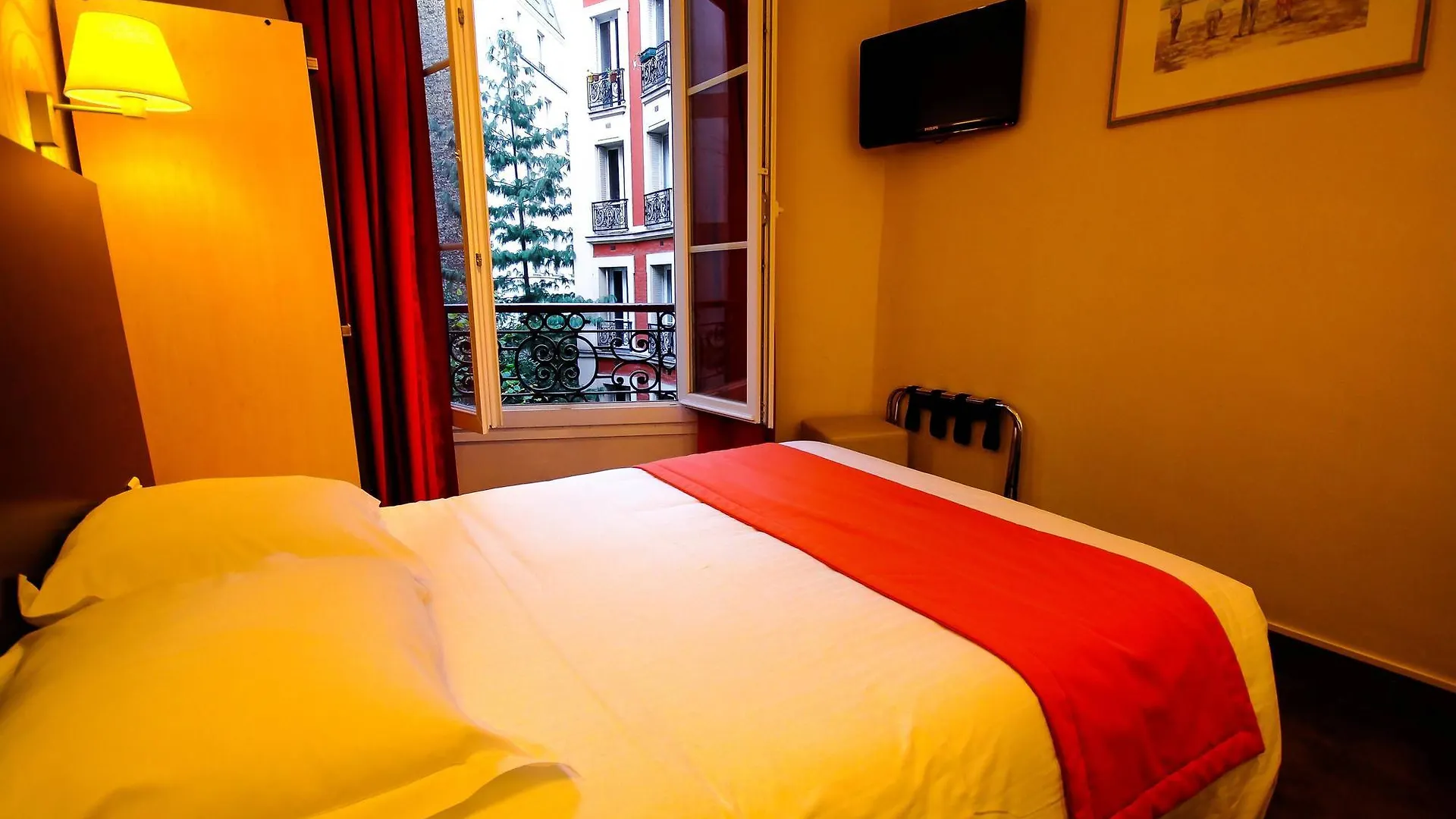 Hotel Des Trois Gares Paris